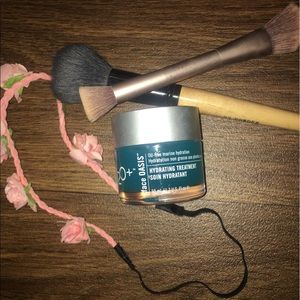 Face Oasis Skin Treatment